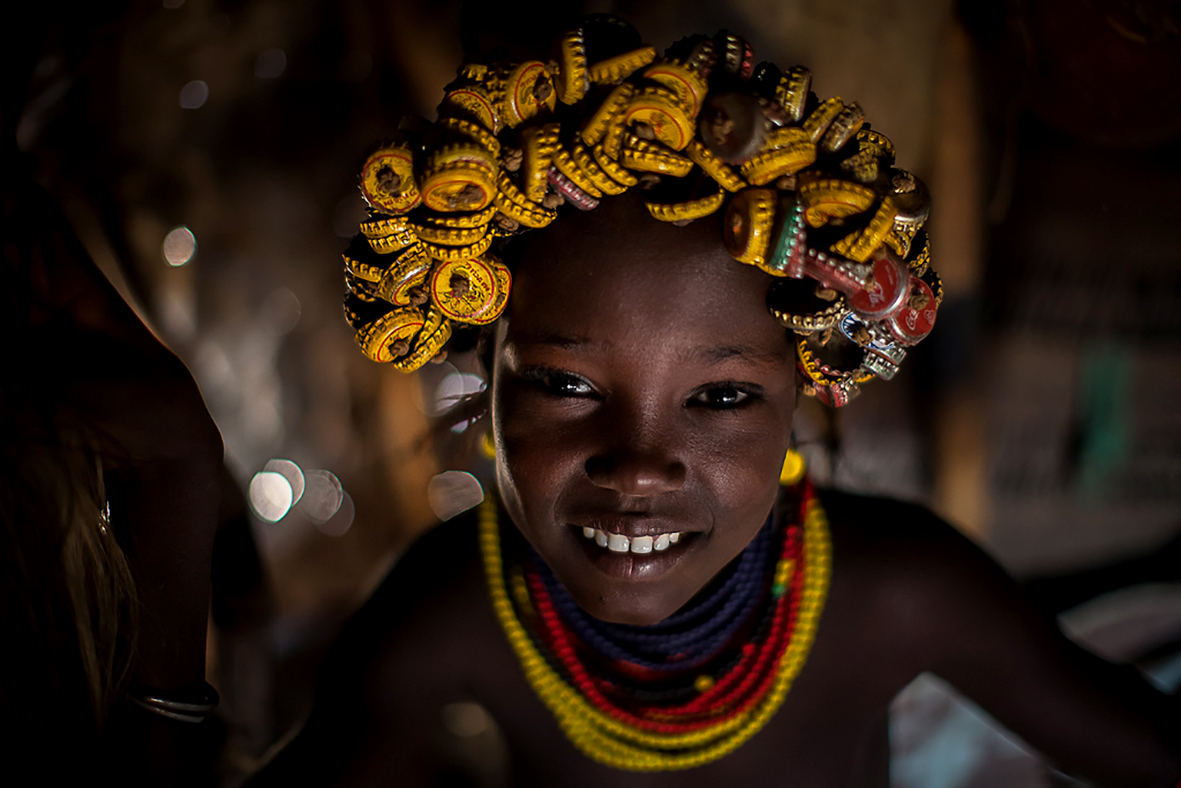 Tribe girl. Дасанеч Эфиопия. Племя дасанеч. Племя Дассенеч Эфиопия. Племя дасанеч Эфиопия девушки.